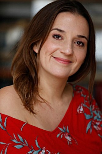 Claire Beaugé backdrop