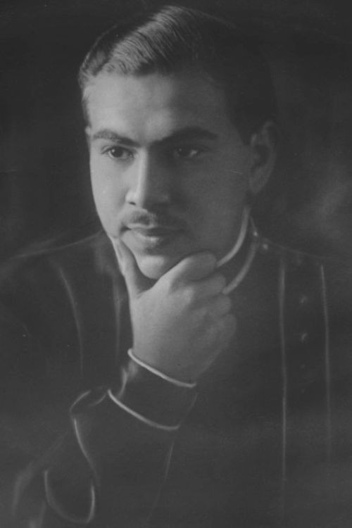 Will Tuschinski backdrop