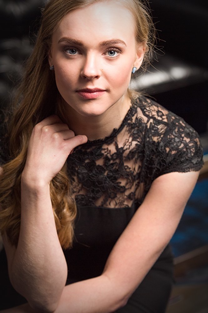 Brookelyn Hebert backdrop