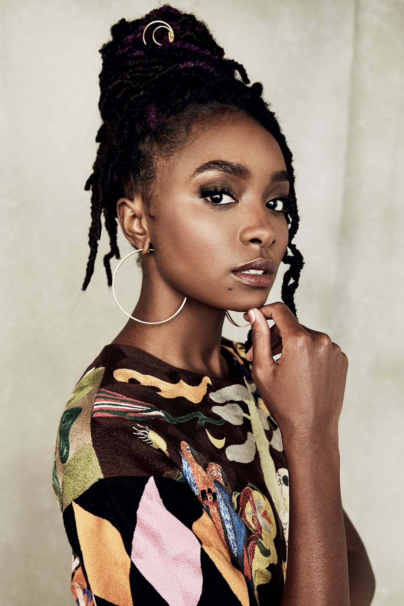 KiKi Layne backdrop