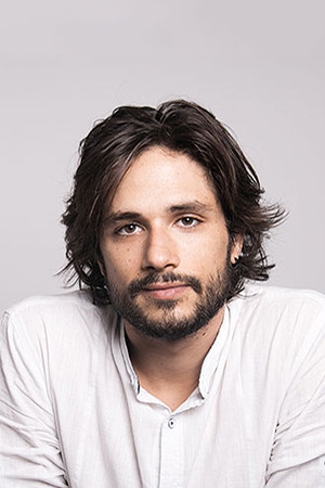 Yiannis Niarros backdrop