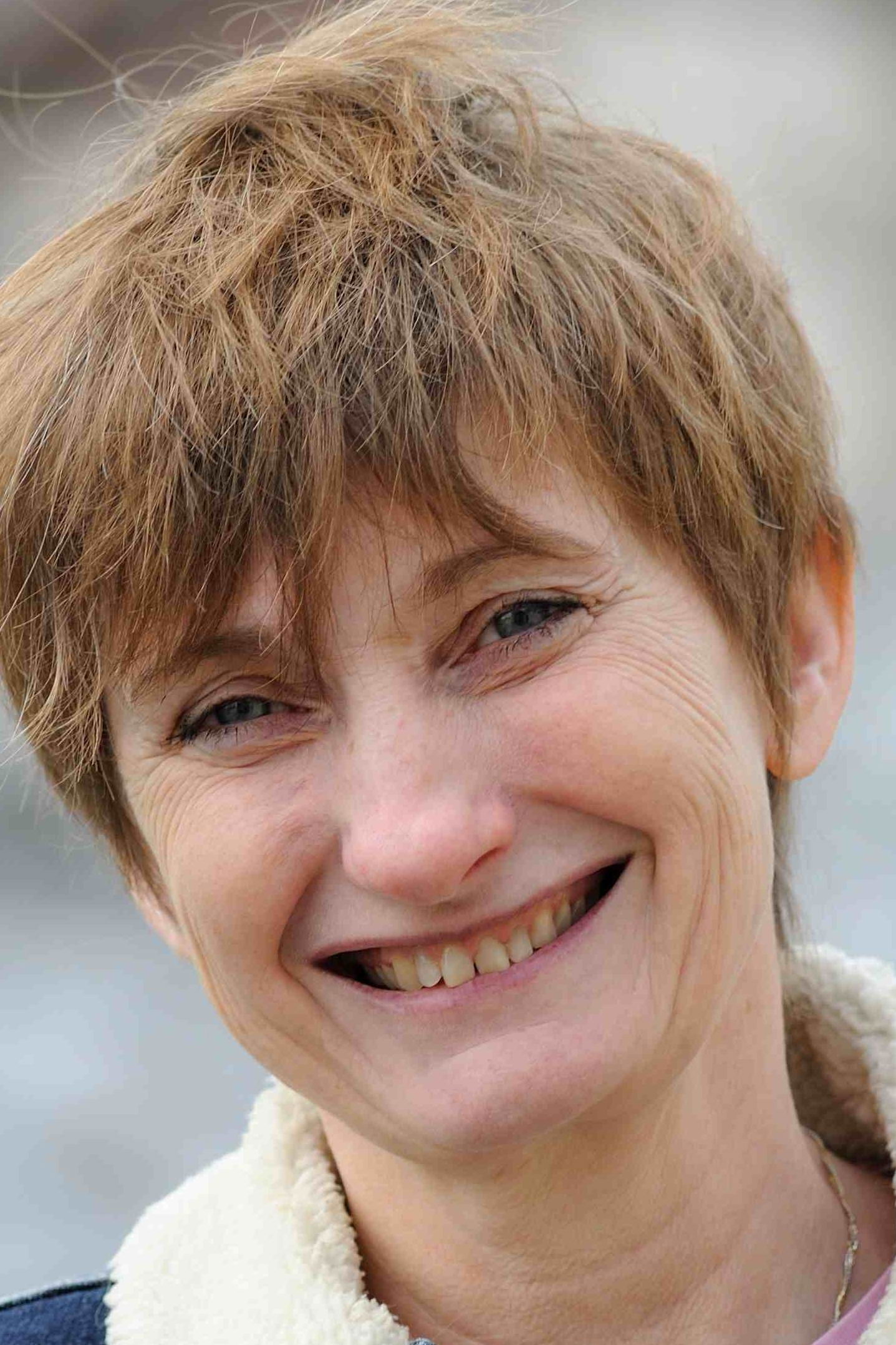 Françoise Davisse backdrop