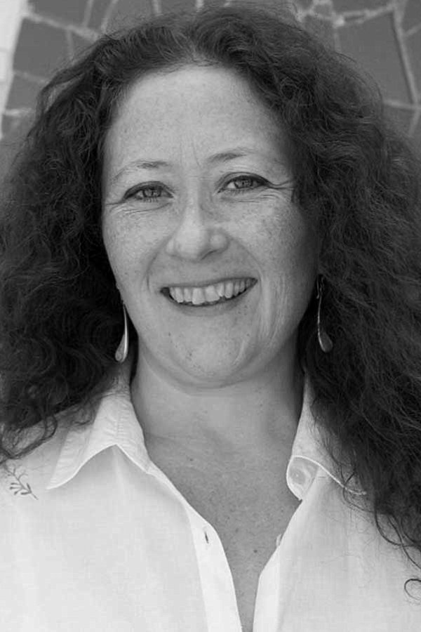 Paula Leoncini backdrop