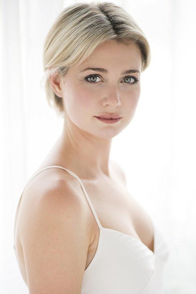 Felicity McKay backdrop