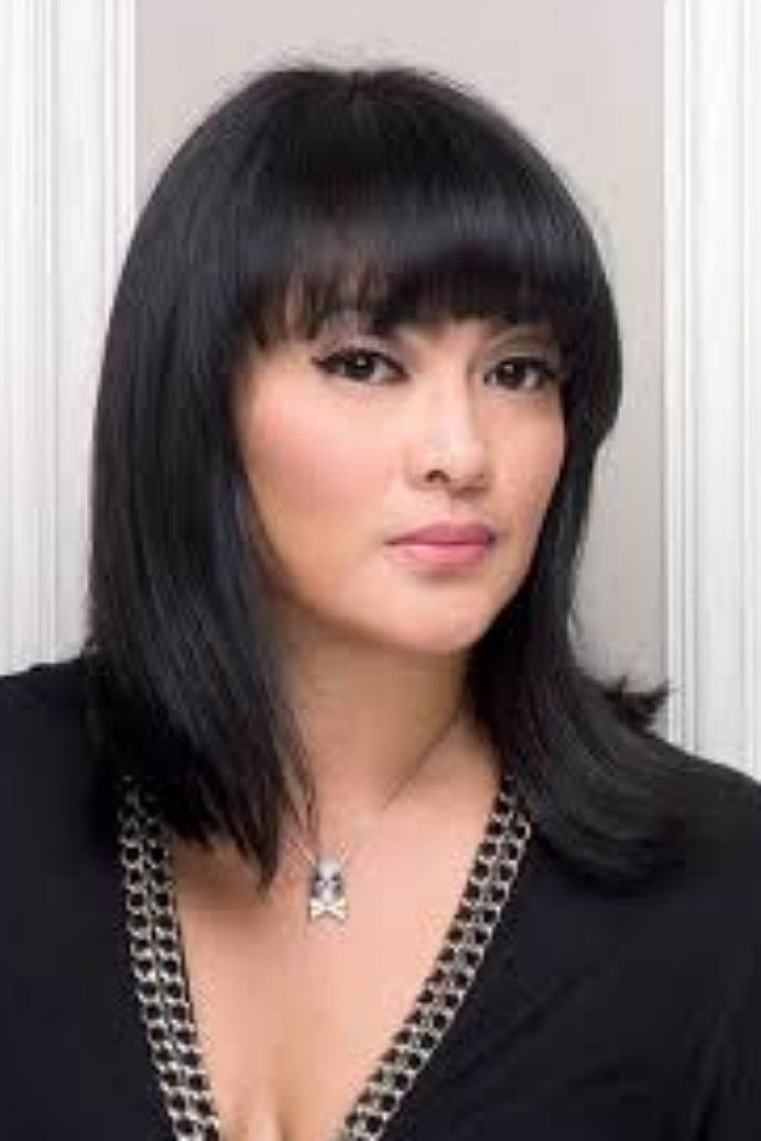 Maera Panigoro backdrop