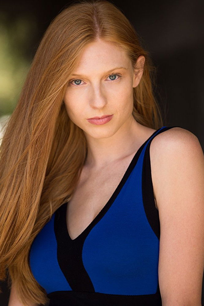 Kristin VanOvan backdrop