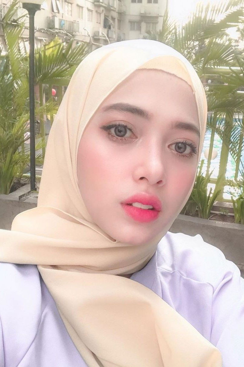 Zahra Jasmine backdrop