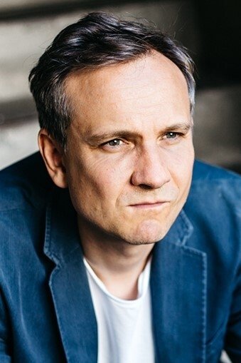 Sebastian Weber backdrop