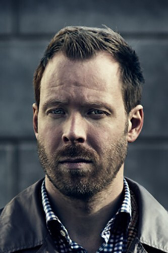 Bjørn Paqualin backdrop