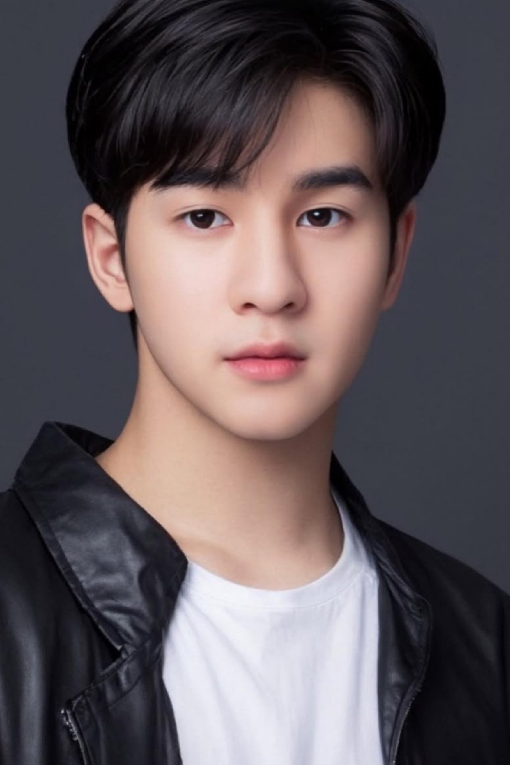 Guide Jirapirom Chaiya backdrop