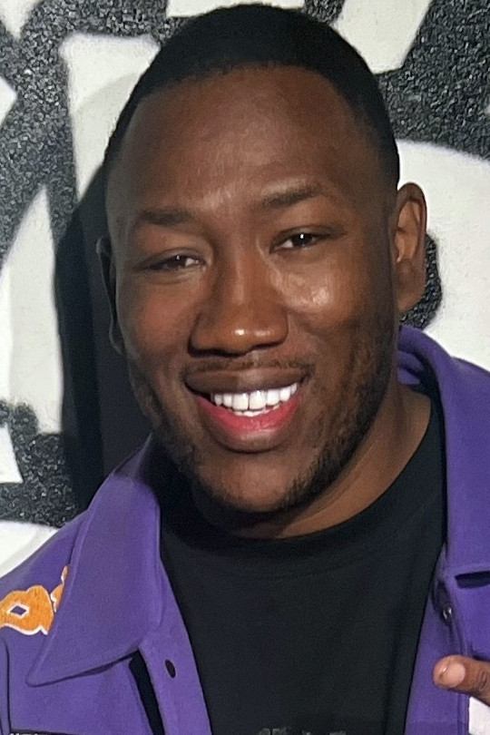 Mokobé Traoré backdrop