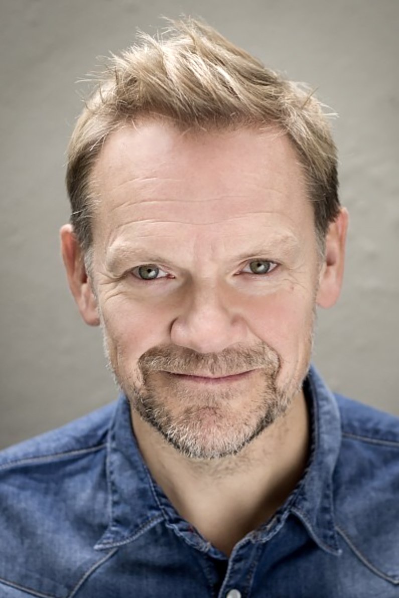 Nick Haverson backdrop