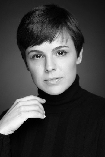 Marian Arahuetes backdrop