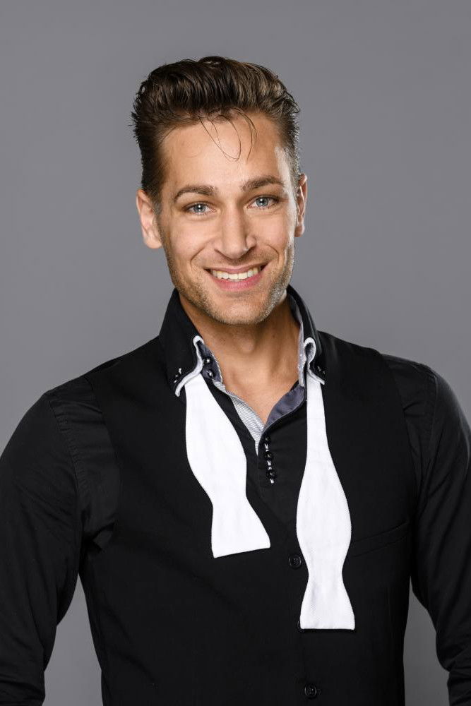 Bart Mijnster backdrop