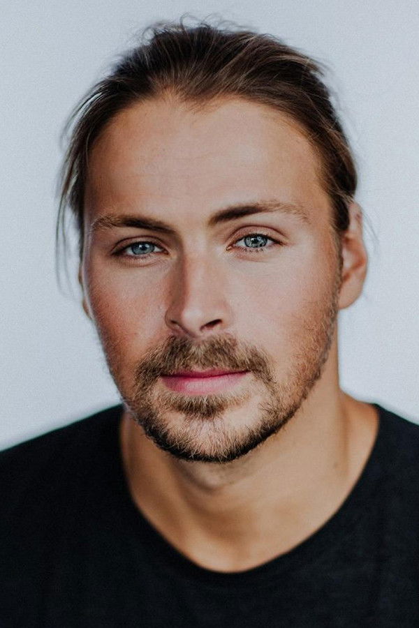 Pascal-Hugo Caron-Cantin backdrop