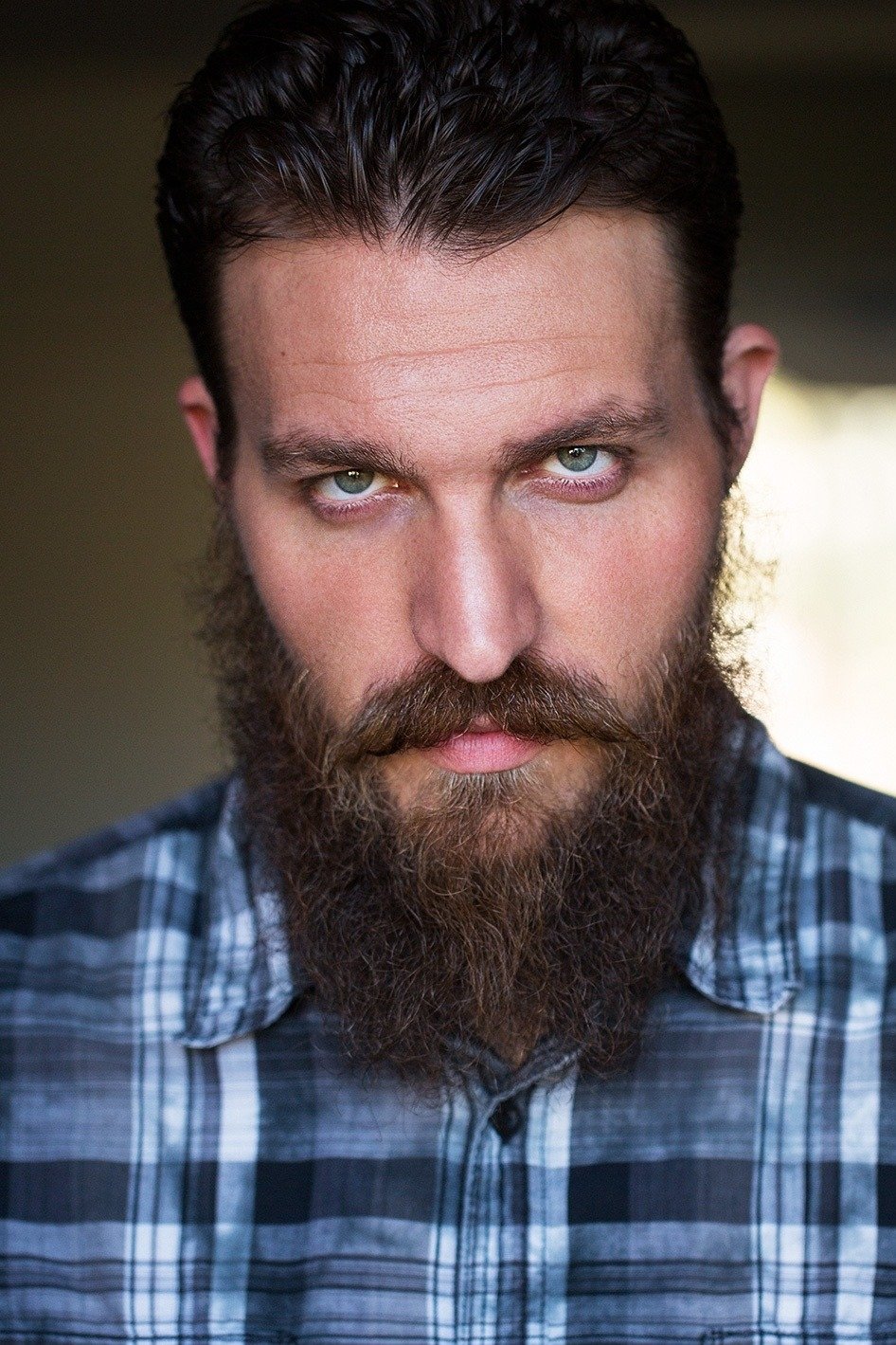 Ryan de Quintal backdrop