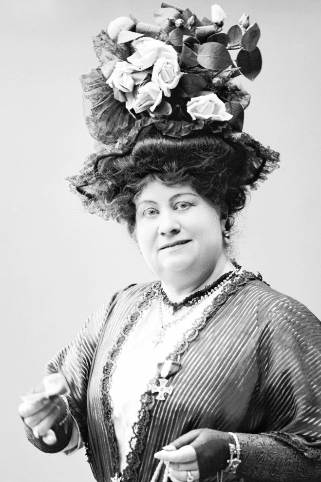 Mathilda Caspér backdrop