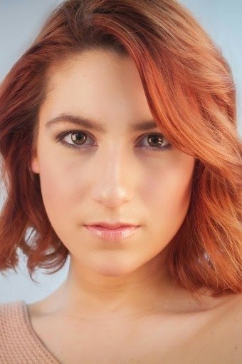 Ivana Mendez backdrop