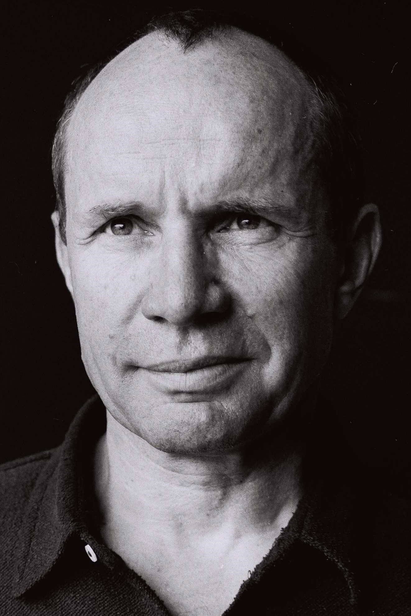 Max Peter Ammann backdrop