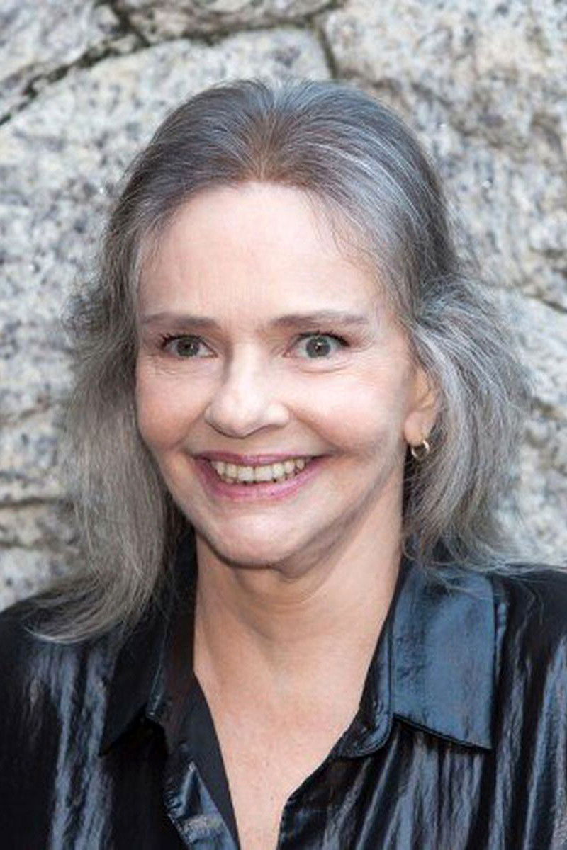 Angela Ro Ro backdrop