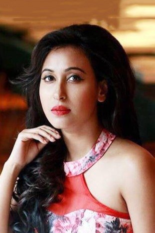 Sayani Datta backdrop