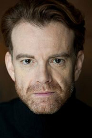 Emanuël Barruaje backdrop