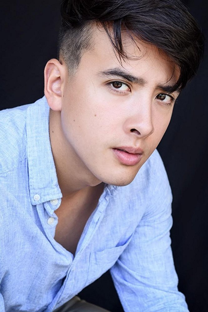 Chris Carson backdrop