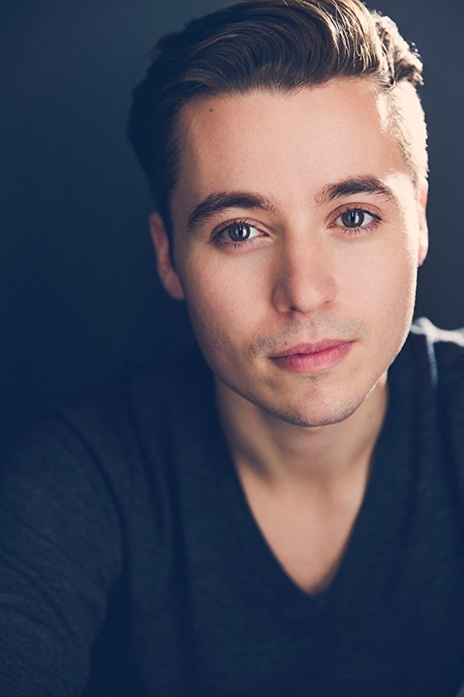 Sean Ormond: Shon Ormond backdrop