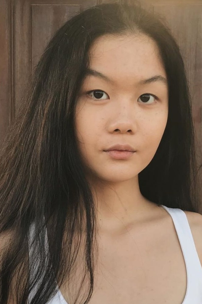 Alexandra Kosasie backdrop