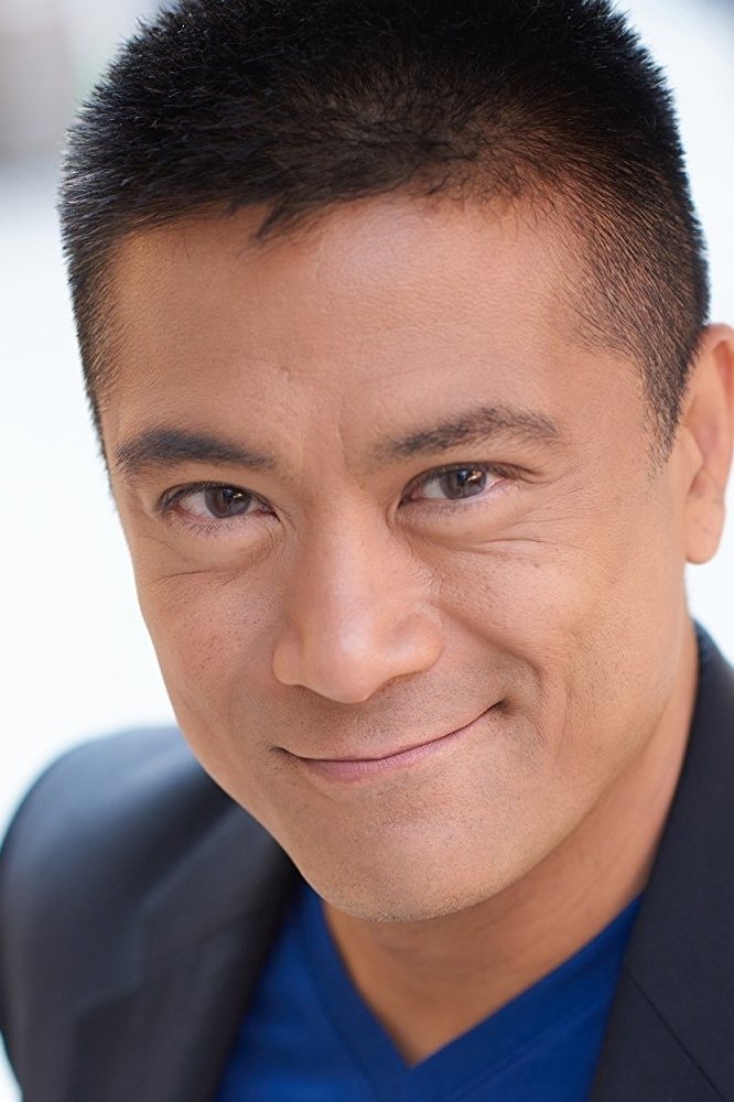 Ariel Estrada backdrop