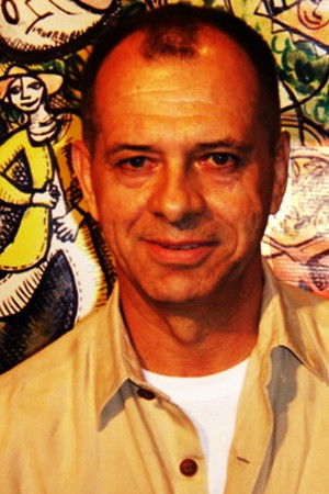 Ludoval Campos backdrop