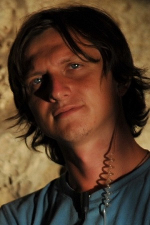 Alexander Andryuschenko backdrop