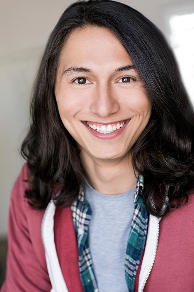 Paris Moletti backdrop