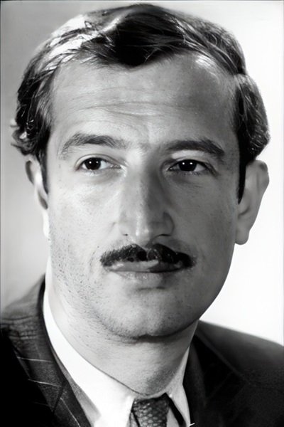 Vakhtang Ninua backdrop