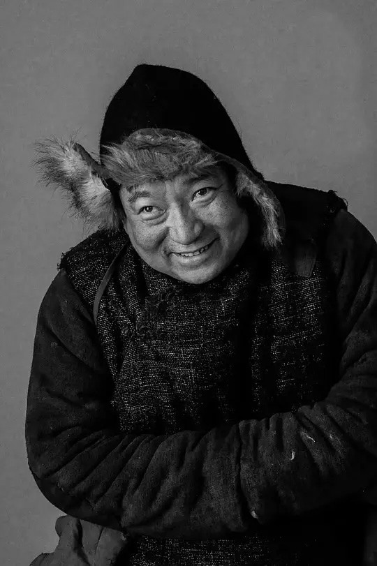 Zhang Zhiyong backdrop