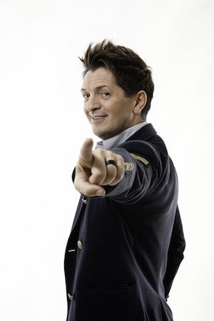 Manuel Frattini backdrop