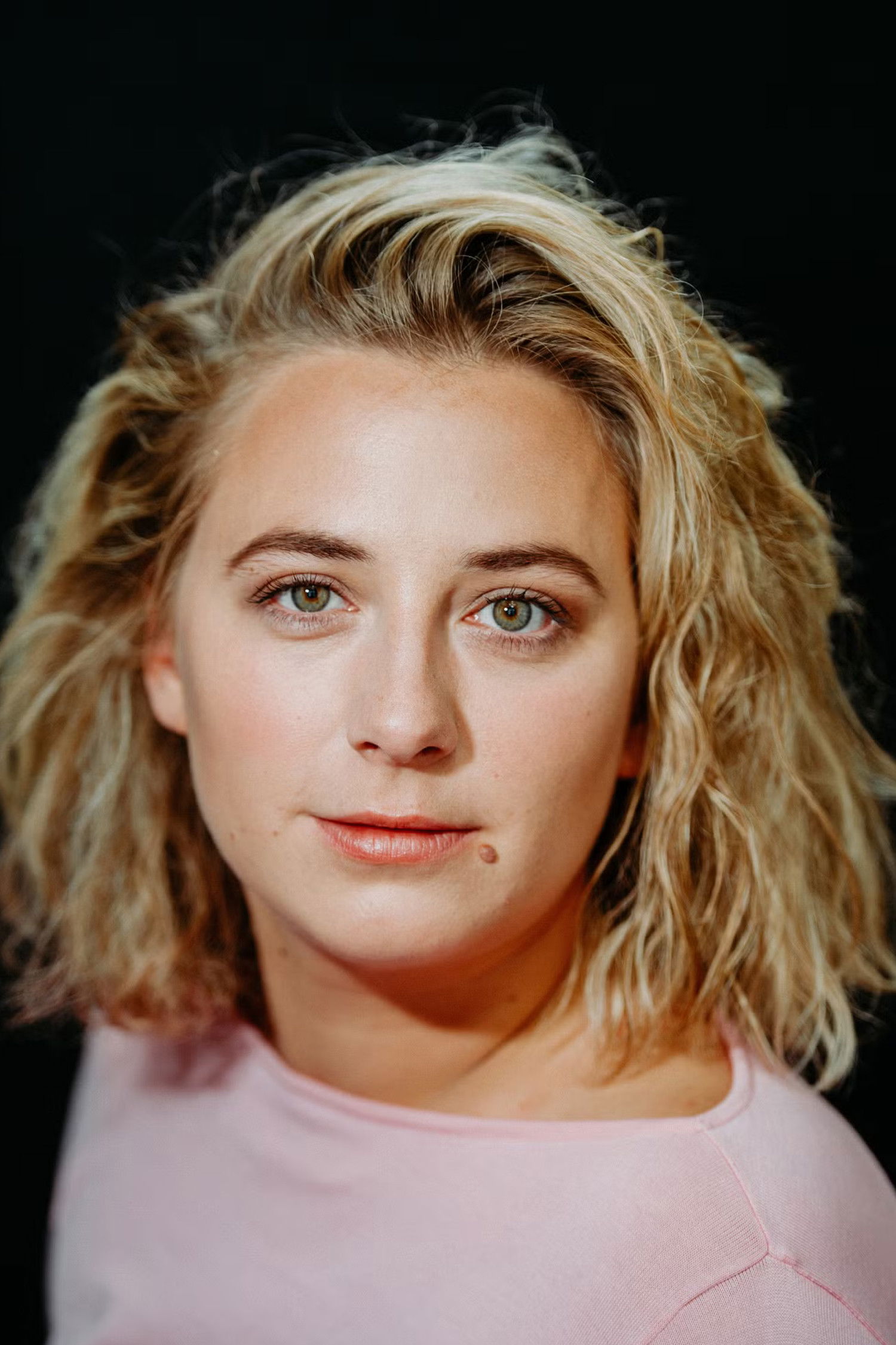 Alexandra Leonie Kronberger backdrop