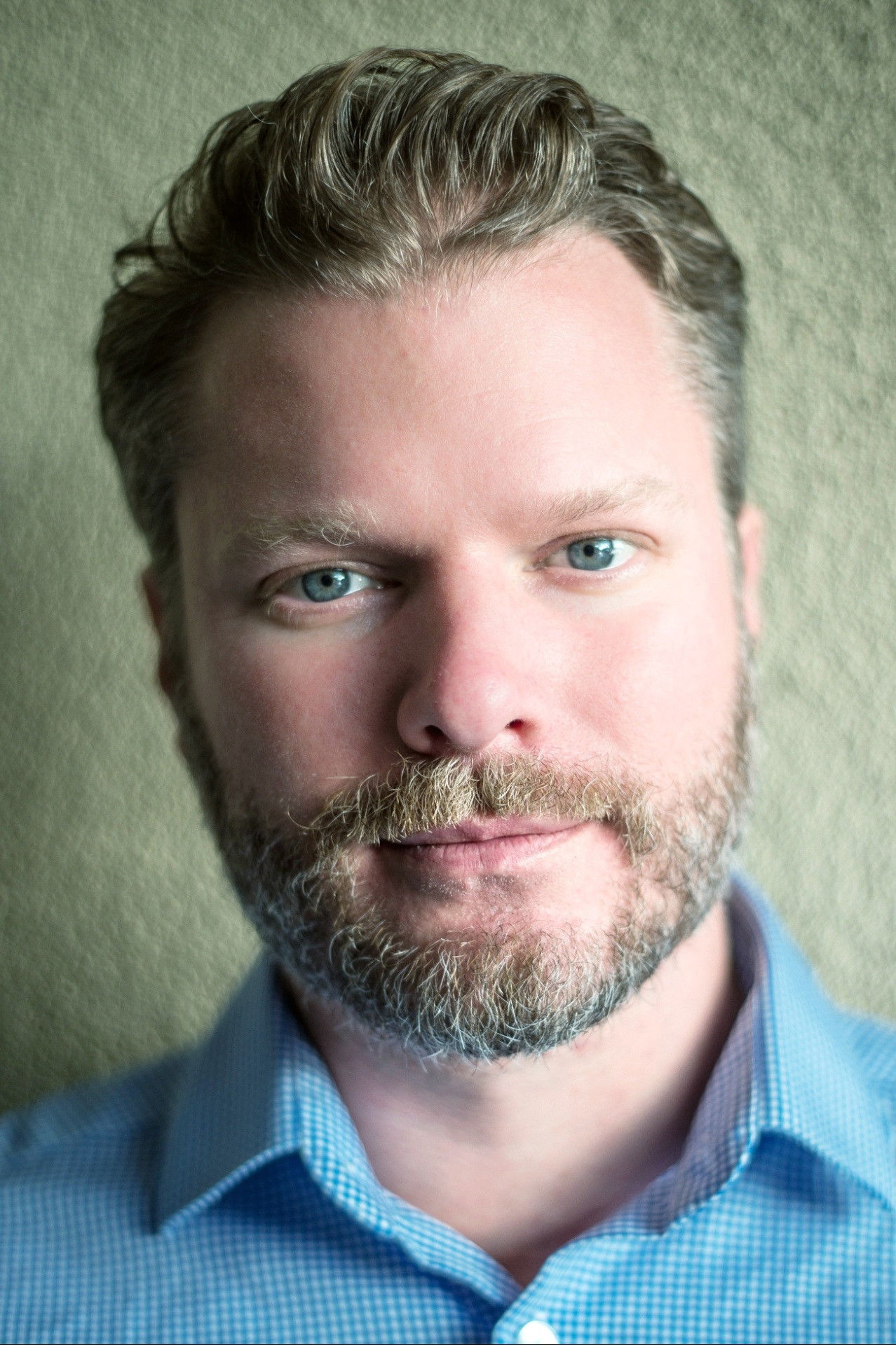 Jaytyler Ferretti backdrop