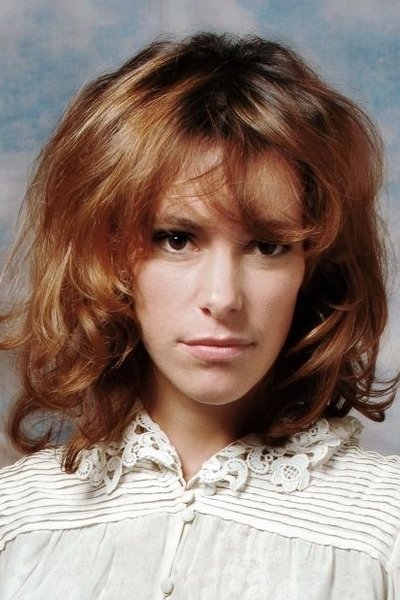 Emily Loizeau backdrop