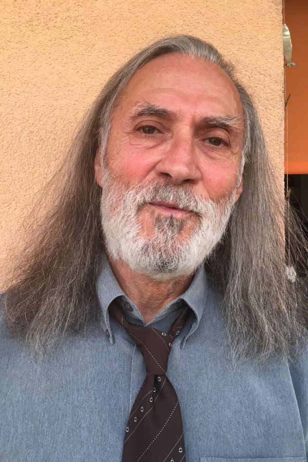 Ramón G. del Pomar backdrop