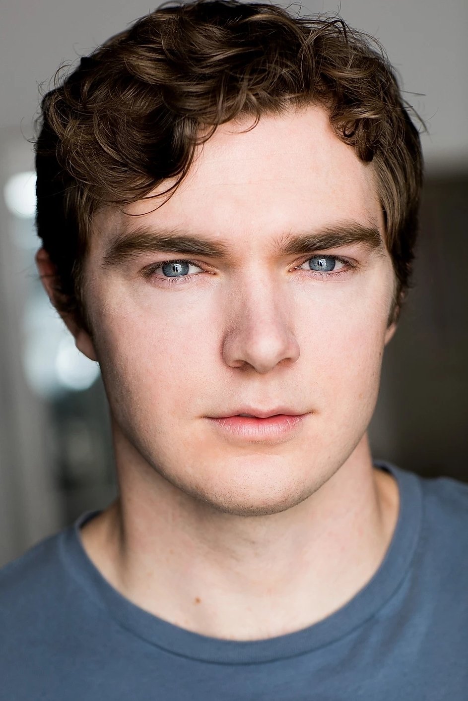 Karson Kern backdrop