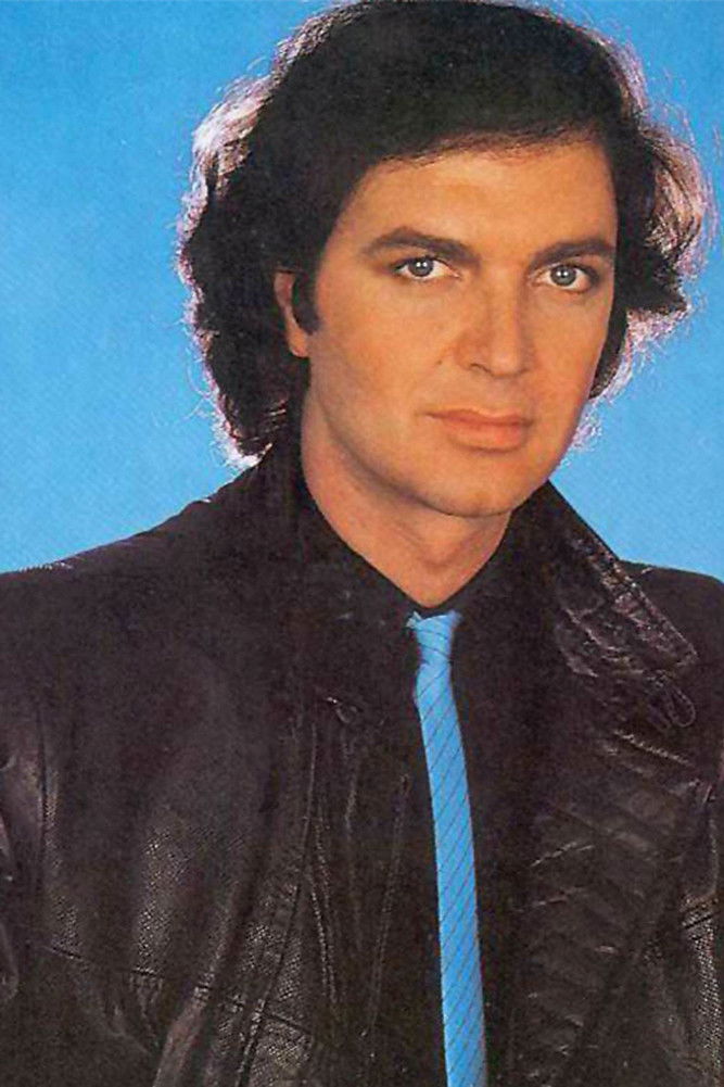 Camilo Sesto backdrop