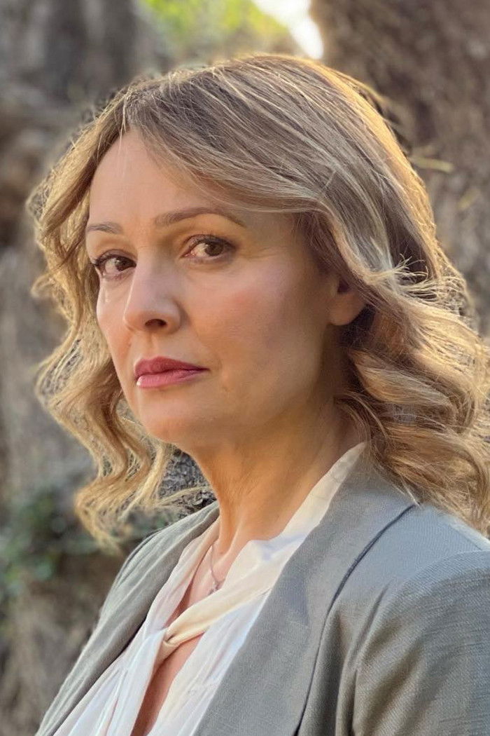 Niki Pallikaraki backdrop