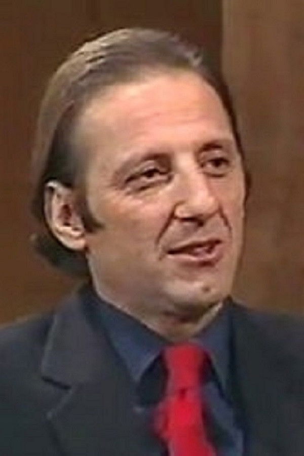 Ilias Konstadinou backdrop