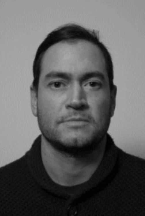 Eduardo Menz backdrop