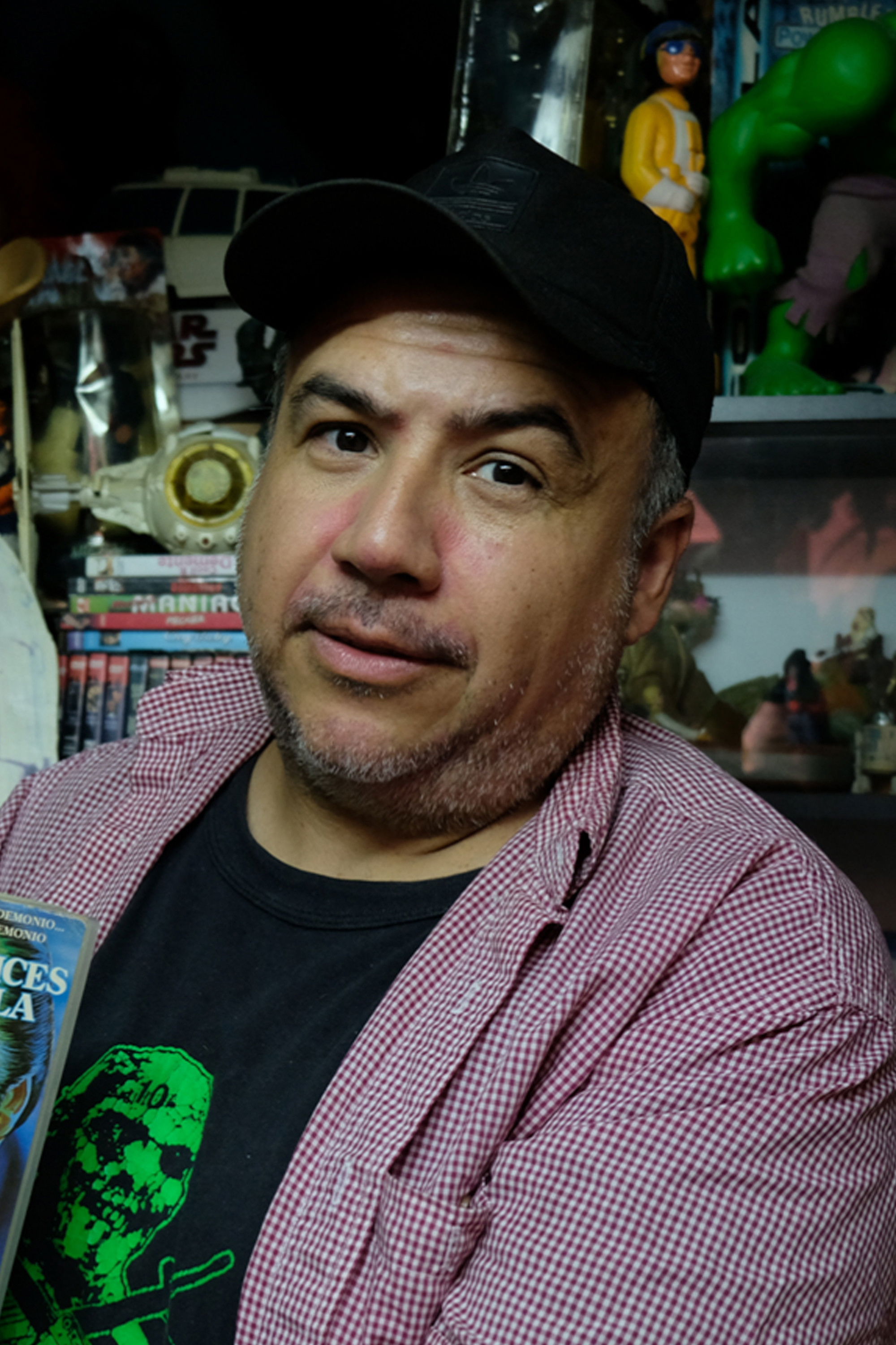 Uriel Barros backdrop