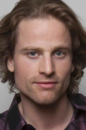 Clément Naline backdrop