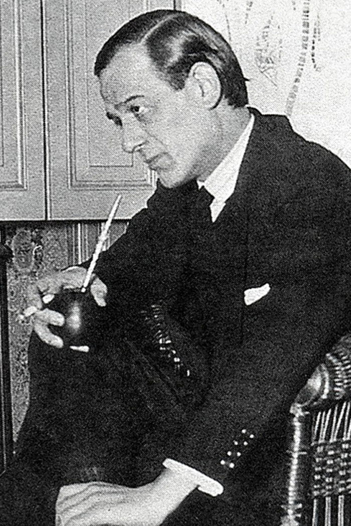 Pascual Contursi backdrop