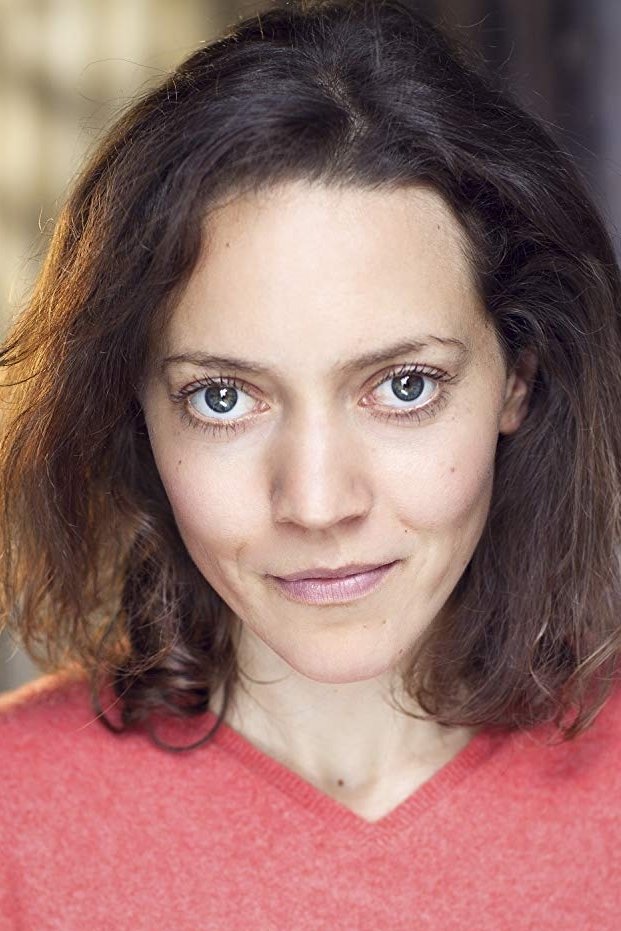 Sophie Brooke backdrop