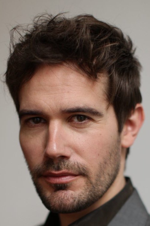 Cayleb Long backdrop